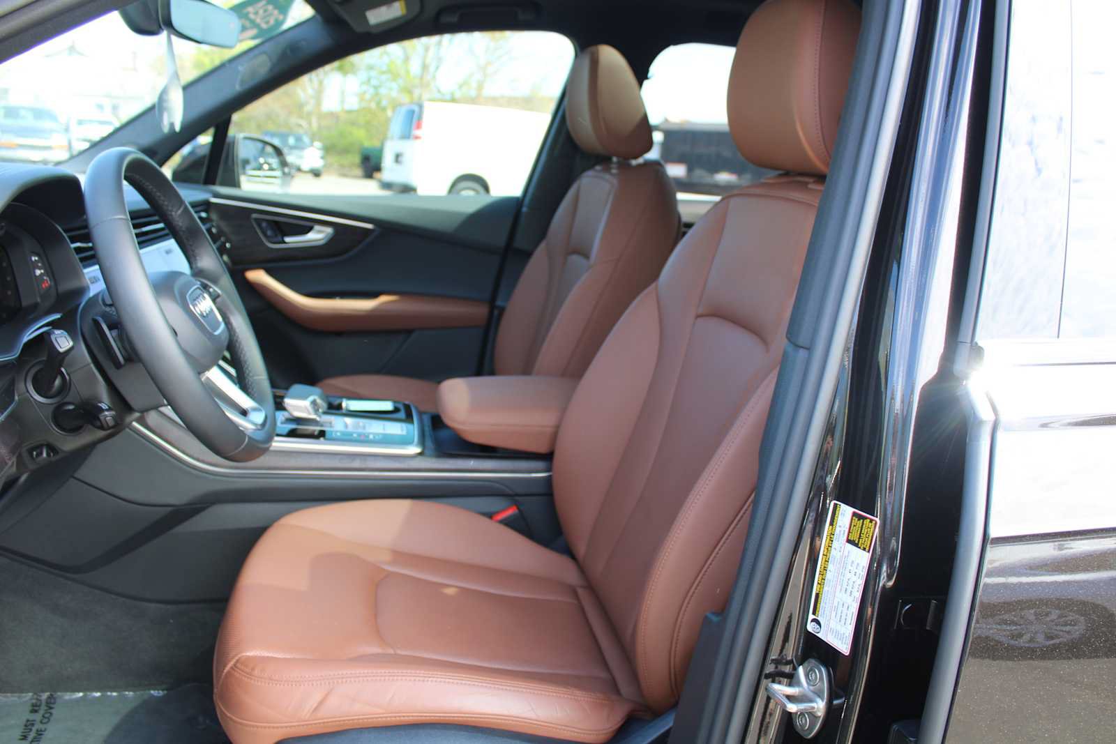 Used 2024 Audi Q7 3.0T Prestige AWD/4WD image 9