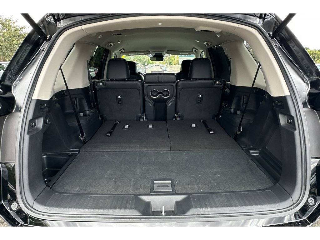 Certified 2025 Honda Pilot EX-L image 17