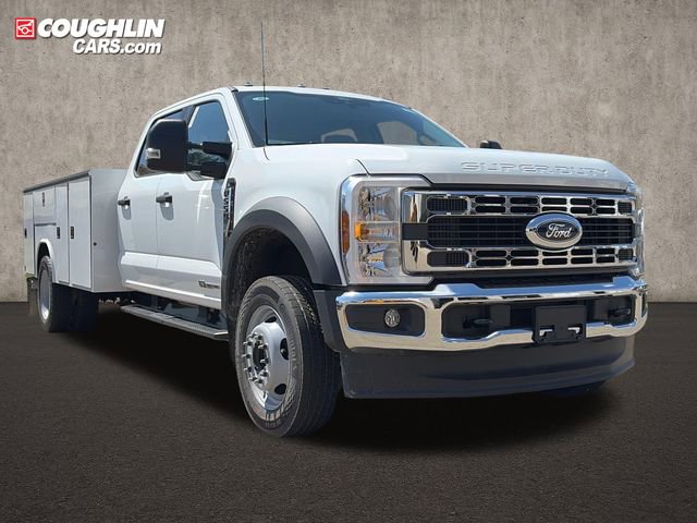 New 2026 Ford F550 4x4 Crew Cab image 1