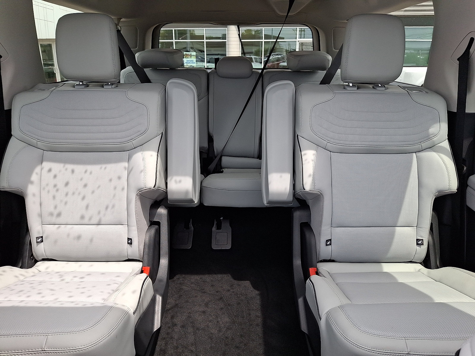 Certified 2026 Ford Expedition Max Platinum w/ Platinum Ultimate Package AWD/4WD image 18