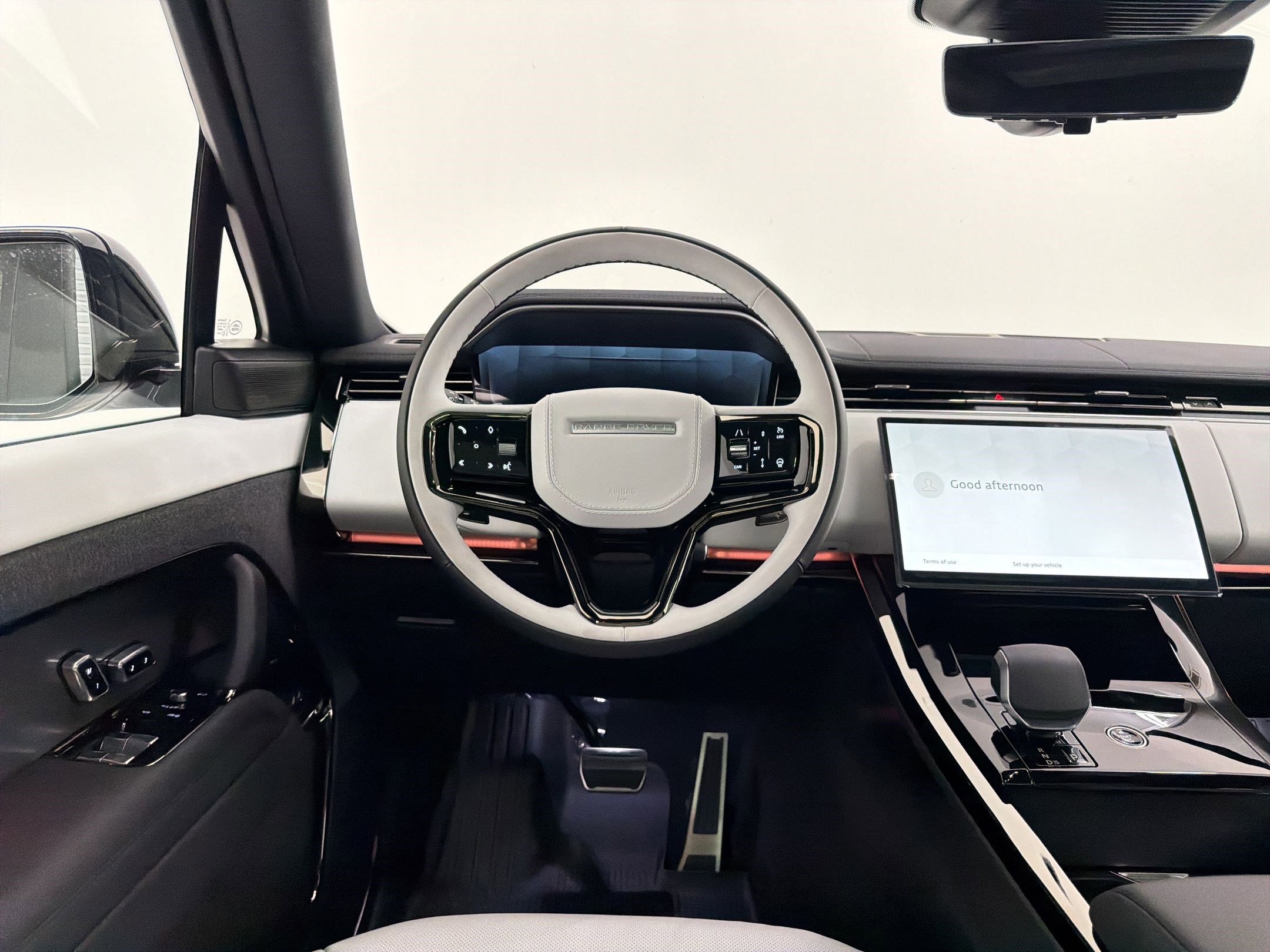 New 2026 Land Rover Range Rover Sport Dynamic SE AWD/4WD image 16