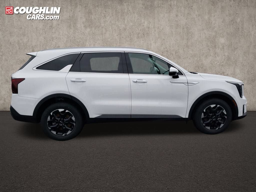 New 2026 Kia Sorento S FWD image 9