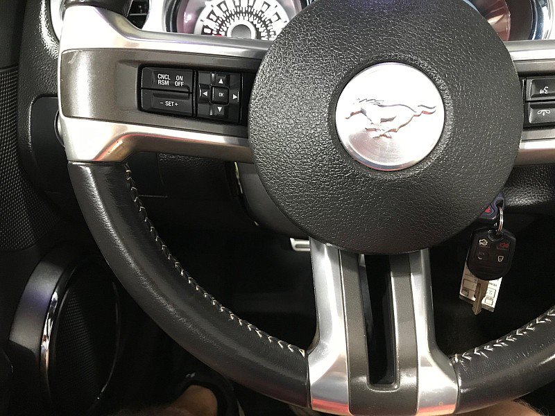 Used 2013 Ford Mustang GT Premium RWD image 28