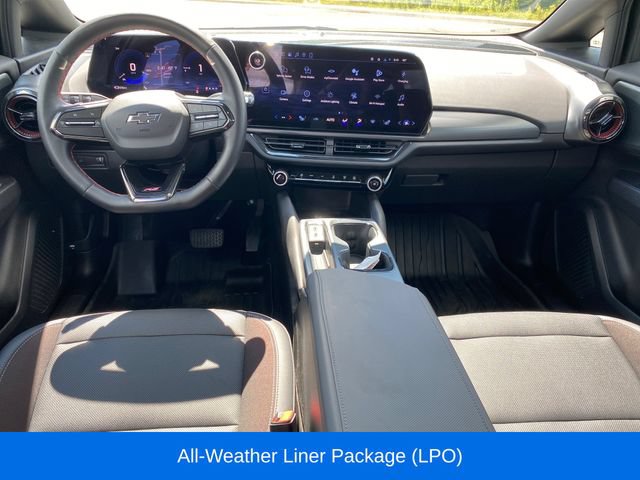 Certified 2024 Chevrolet Equinox EV RS FWD image 5