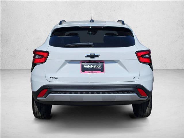 New 2026 Chevrolet Trax LT w/ Driver Confidence Package FWD image 8