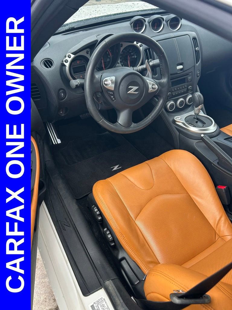 Used 2016 Nissan 370Z Coupe RWD image 5