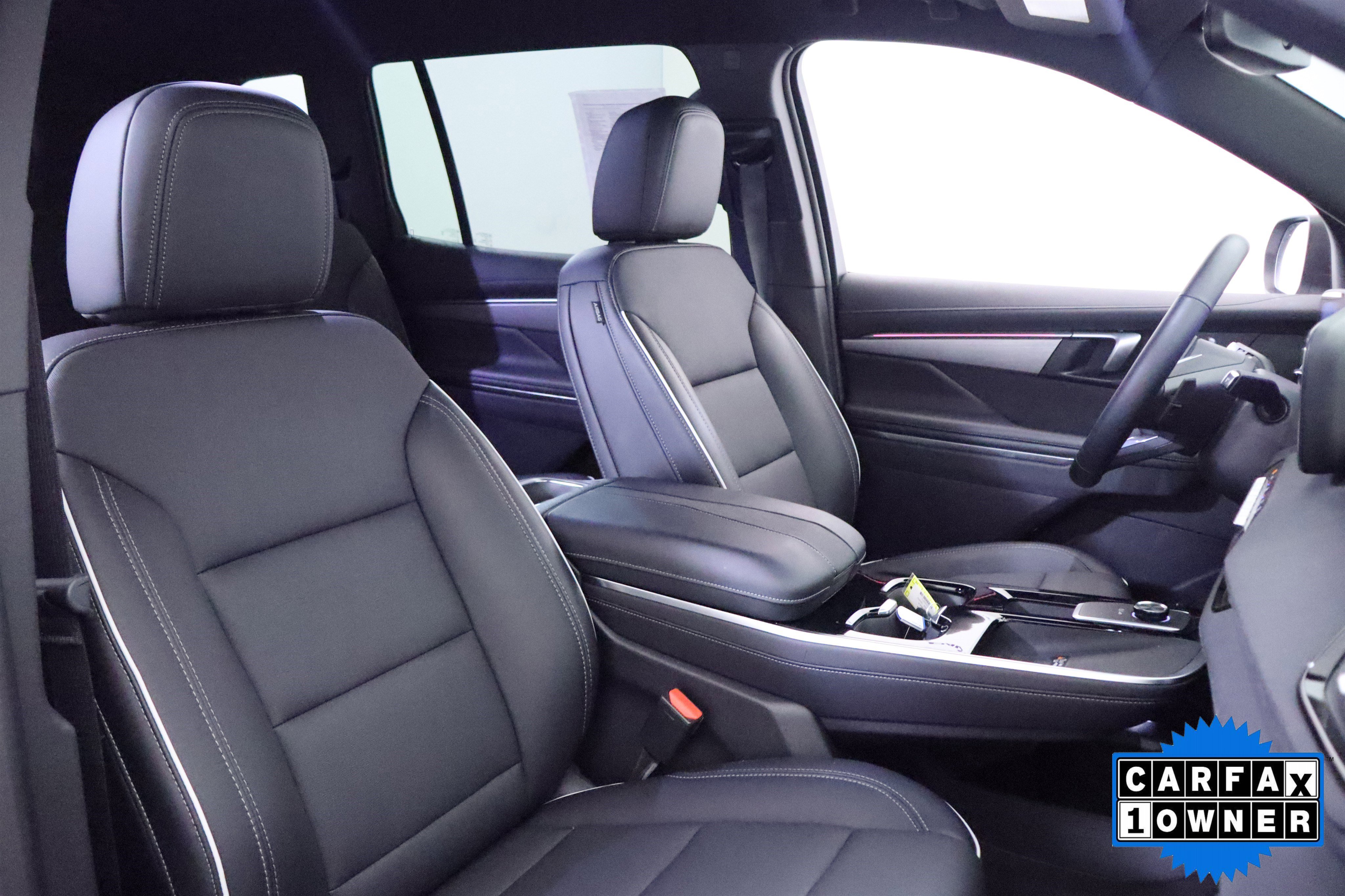 Used 2025 Buick Enclave Preferred FWD image 20