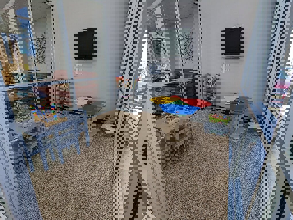 Used 2021 Ford Explorer Platinum w/ Equipment Group 601A image 34