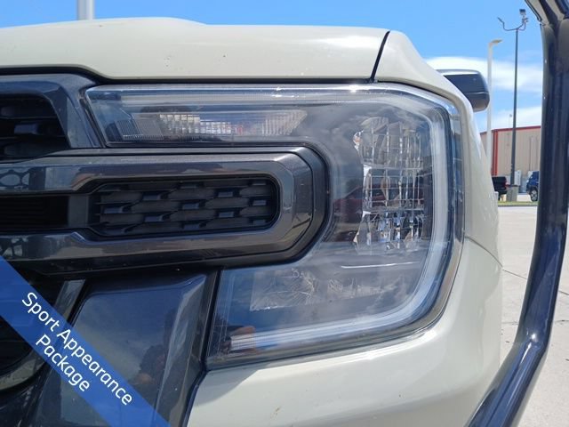 Used 2025 Ford Ranger XLT w/ Trailer Tow Package RWD image 4
