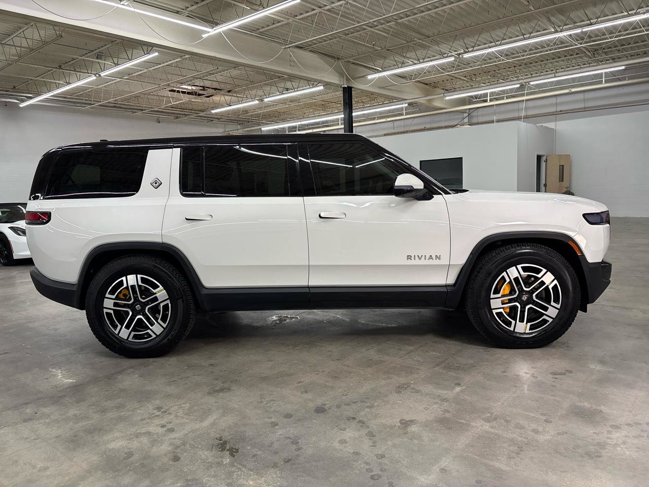 Used 2023 Rivian R1S Adventure Quad AWD/4WD image 6