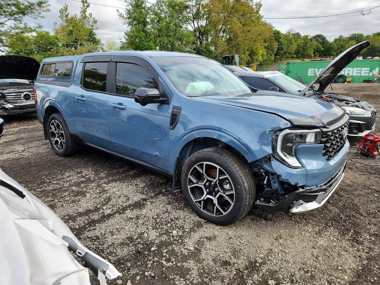 Used 2025 Ford Maverick Lariat AWD/4WD image 1