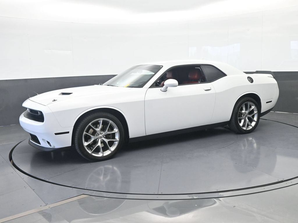 Used 2020 Dodge Challenger SXT w/ Plus Package RWD video 2