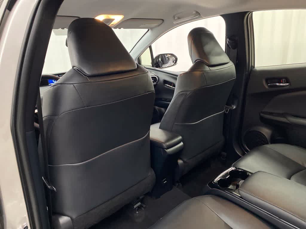 Used 2019 Toyota Prius Prime Advanced FWD image 15