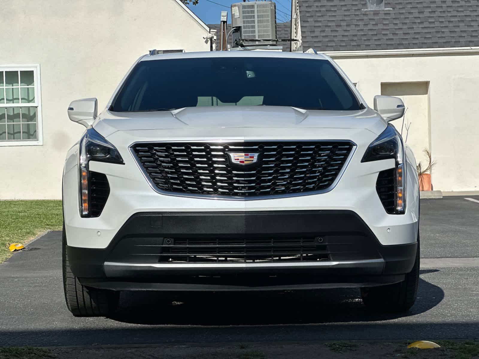 Used 2022 Cadillac XT4 Premium Luxury w/ Safety Alert Package image 11