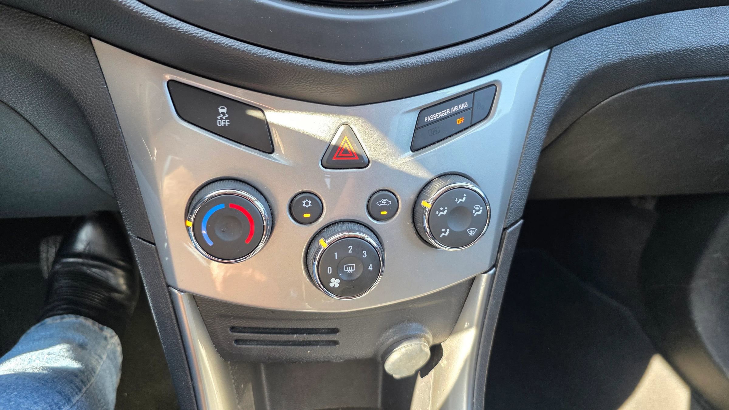 Used 2016 Chevrolet Trax LT image 20