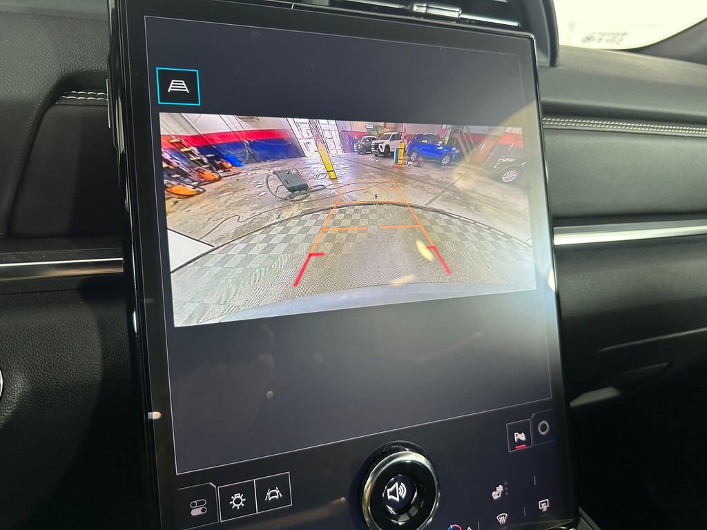 Used 2026 GMC Terrain Elevation image 14