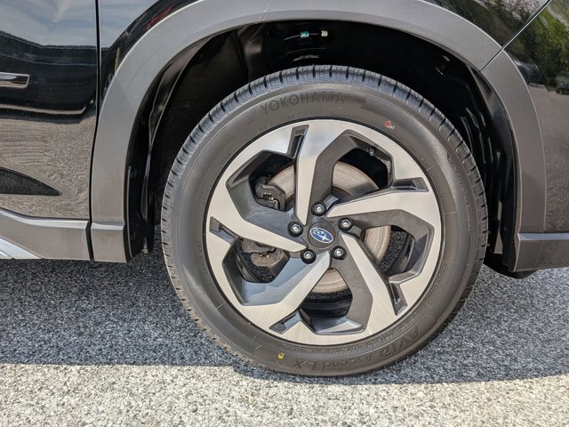 Used 2023 Subaru Forester Touring image 28