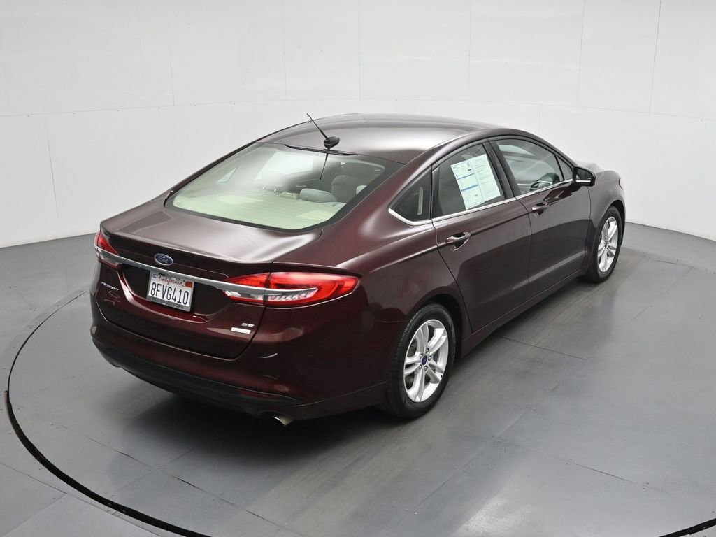 Certified 2018 Ford Fusion SE w/ Fusion SE Technology Package image 41