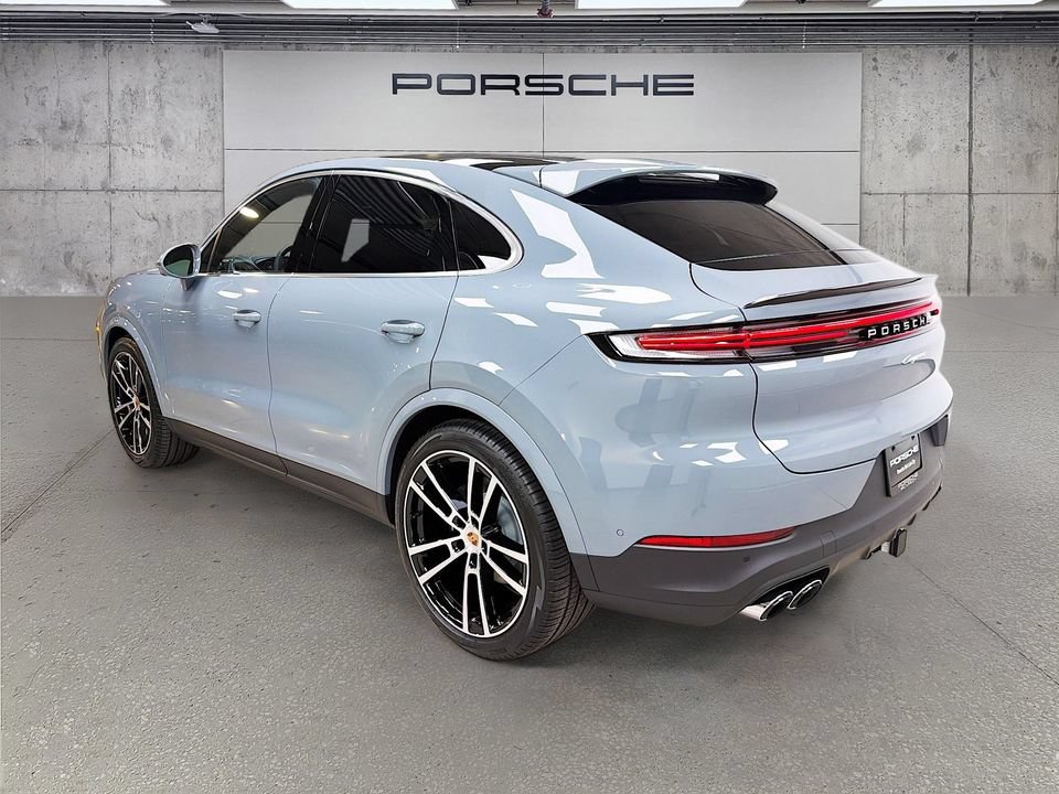 New 2026 Porsche Cayenne Coupe AWD/4WD image 3