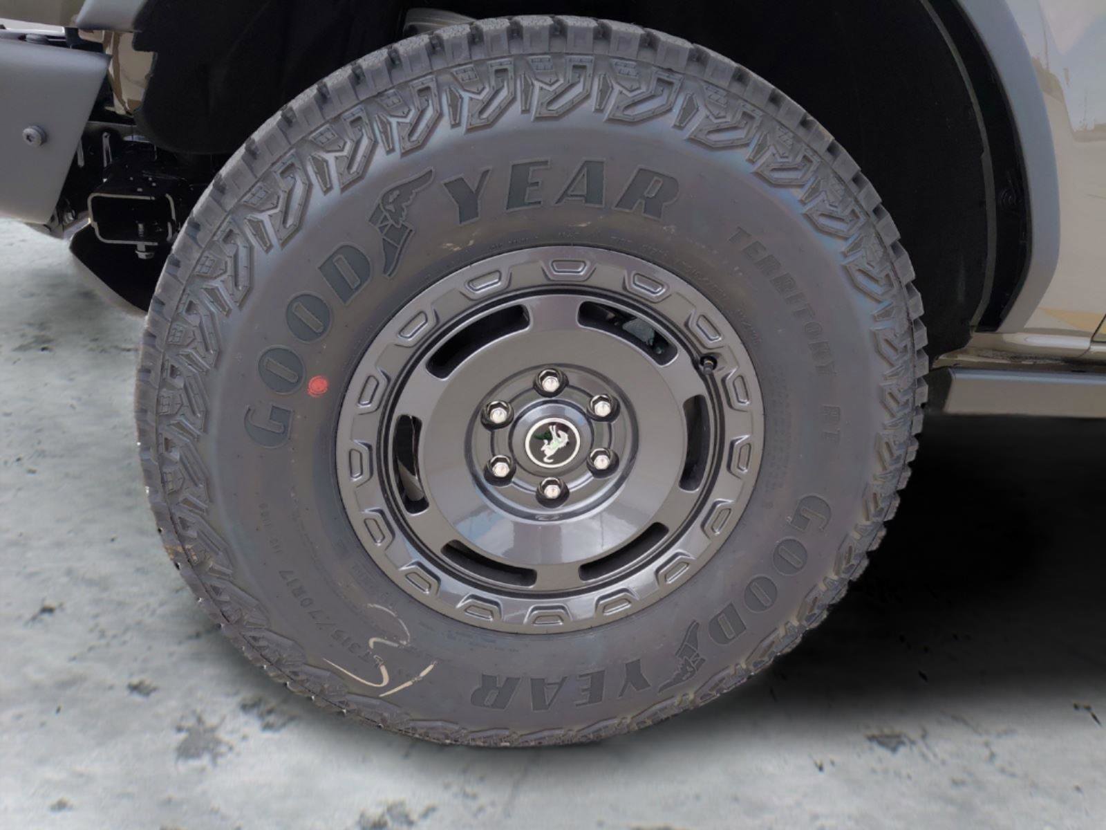 New 2025 Ford Bronco Badlands w/ Sasquatch Package image 14