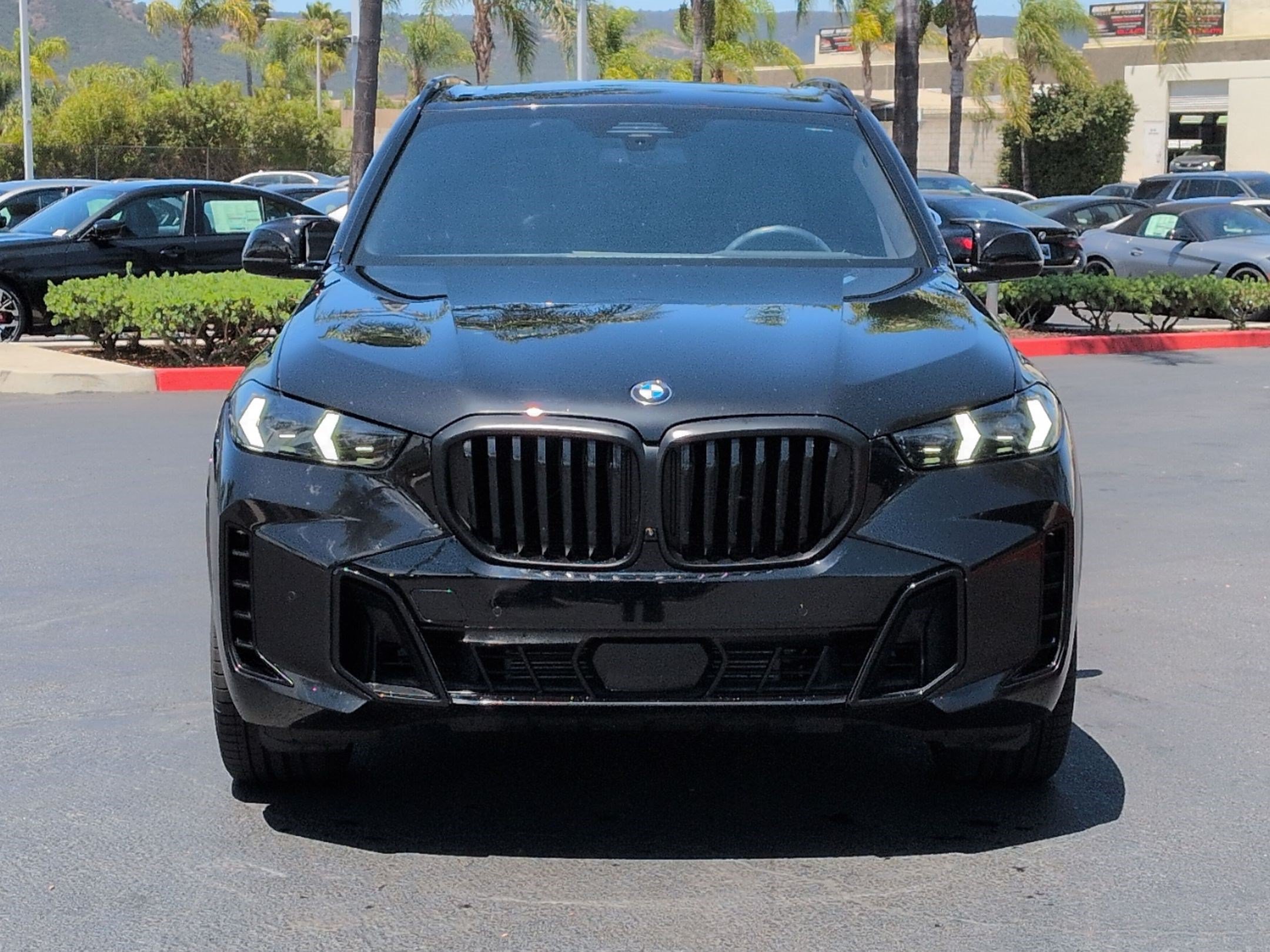 Certified 2025 BMW X5 sDrive40i w/ M Sport Package RWD image 3