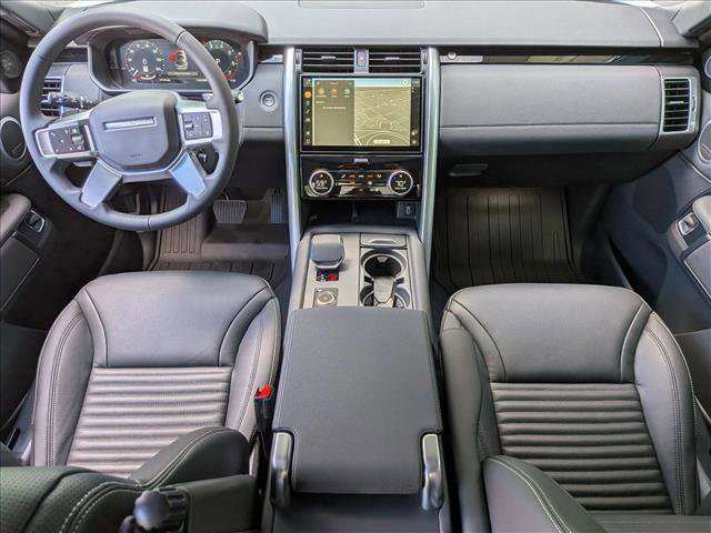 New 2026 Land Rover Discovery S image 14