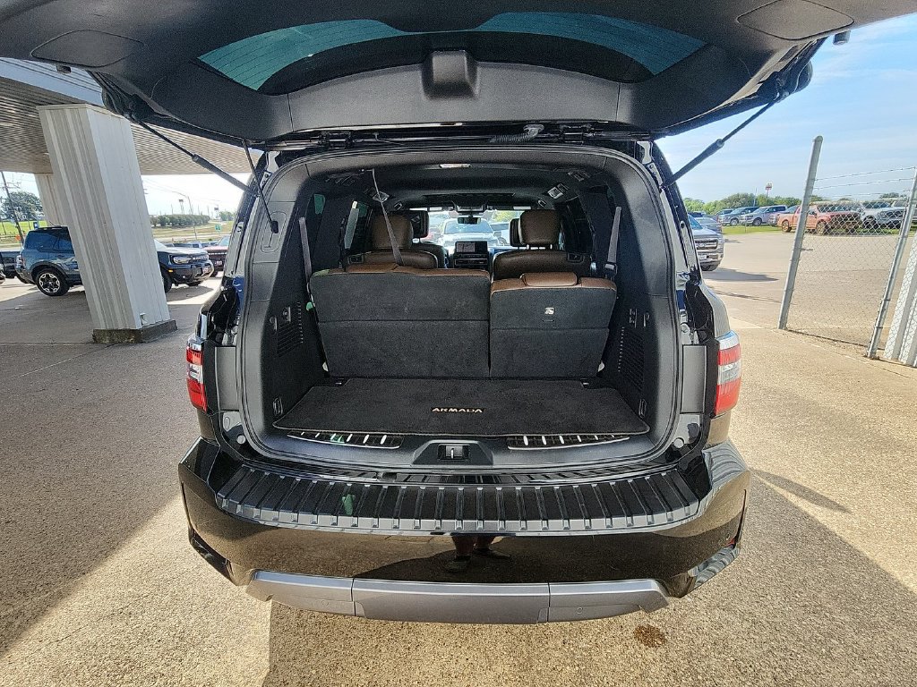 Used 2022 Nissan Armada Platinum w/ Captain's Chairs Package RWD image 29
