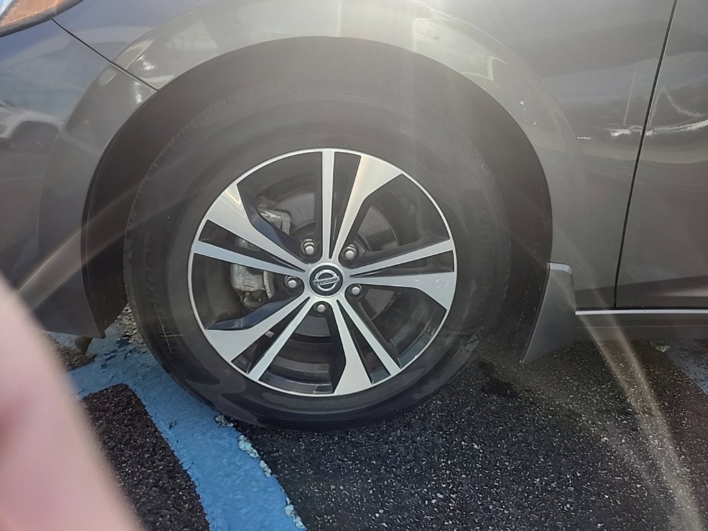 Certified 2023 Nissan Sentra SV FWD image 10