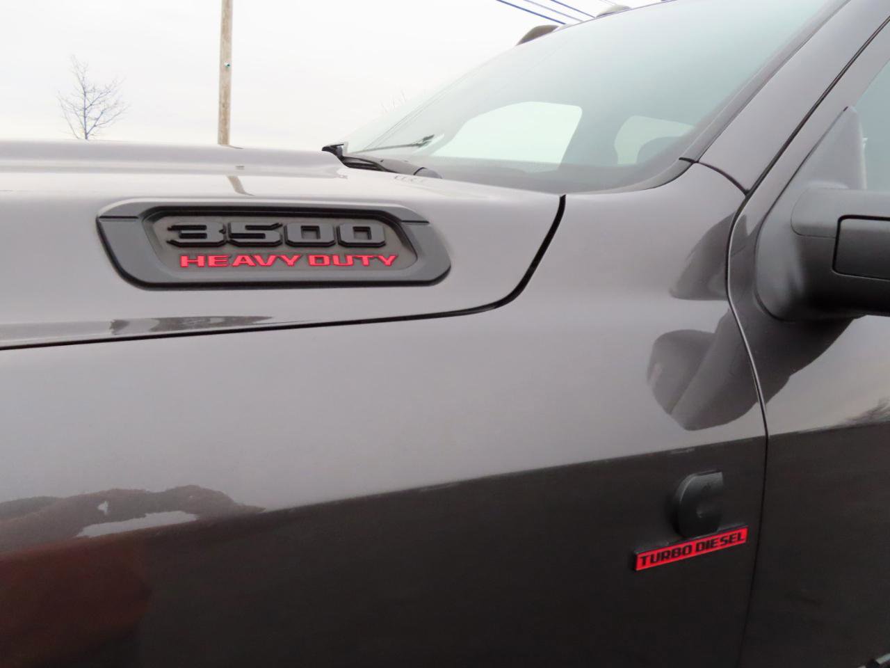 Used 2024 RAM 3500 Big Horn w/ Night Edition image 11