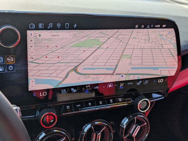 Used 2024 Chevrolet Blazer EV RS image 27