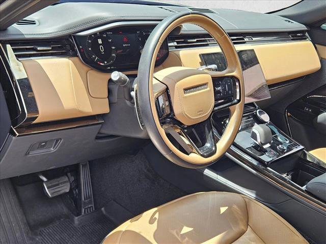 Used 2023 Land Rover Range Rover Sport SE Dynamic AWD/4WD image 9