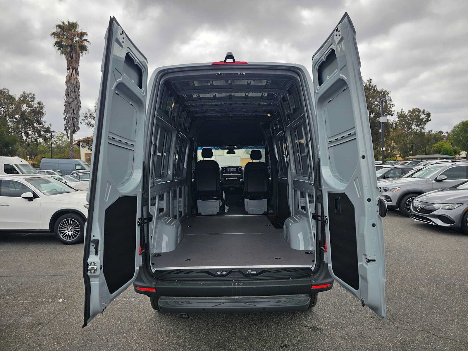 New 2025 Mercedes-Benz Sprinter 2500 image 17