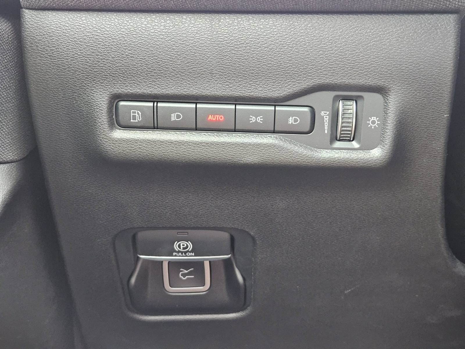 New 2026 Jeep Cherokee Laredo AWD/4WD image 22