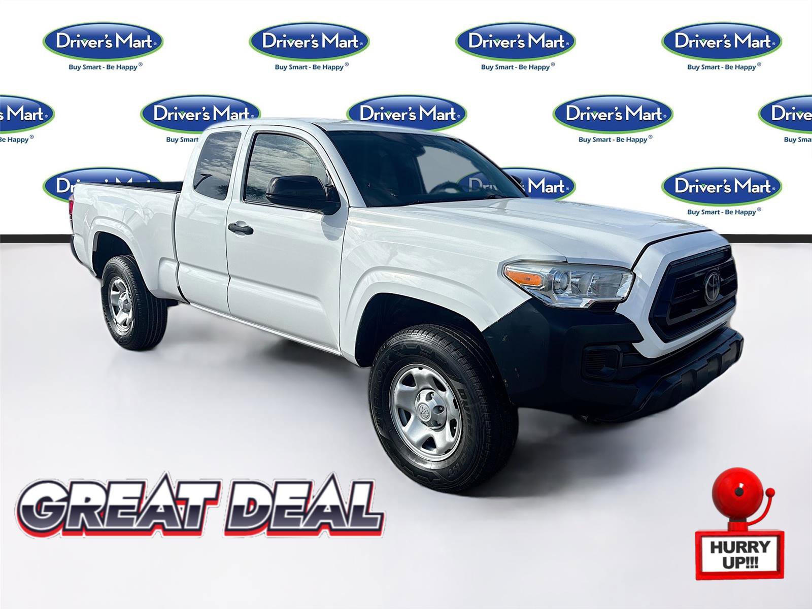 Used 2020 Toyota Tacoma SR image 1