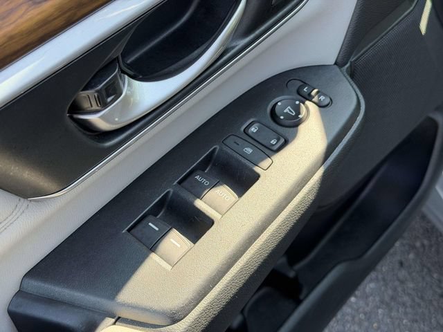 Used 2017 Honda CR-V EX-L image 7