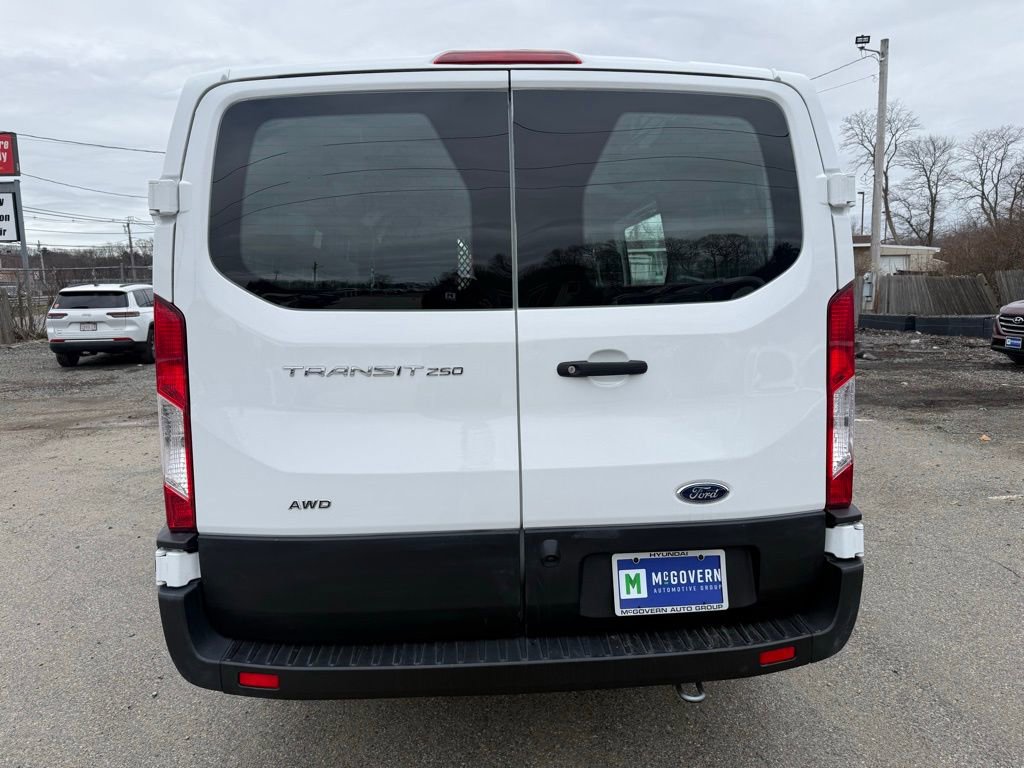 Used 2023 Ford Transit 250 Low Roof AWD w/ Exterior Upgrade Package image 6
