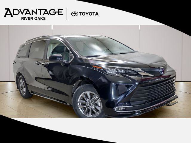 Certified 2024 Toyota Sienna XLE