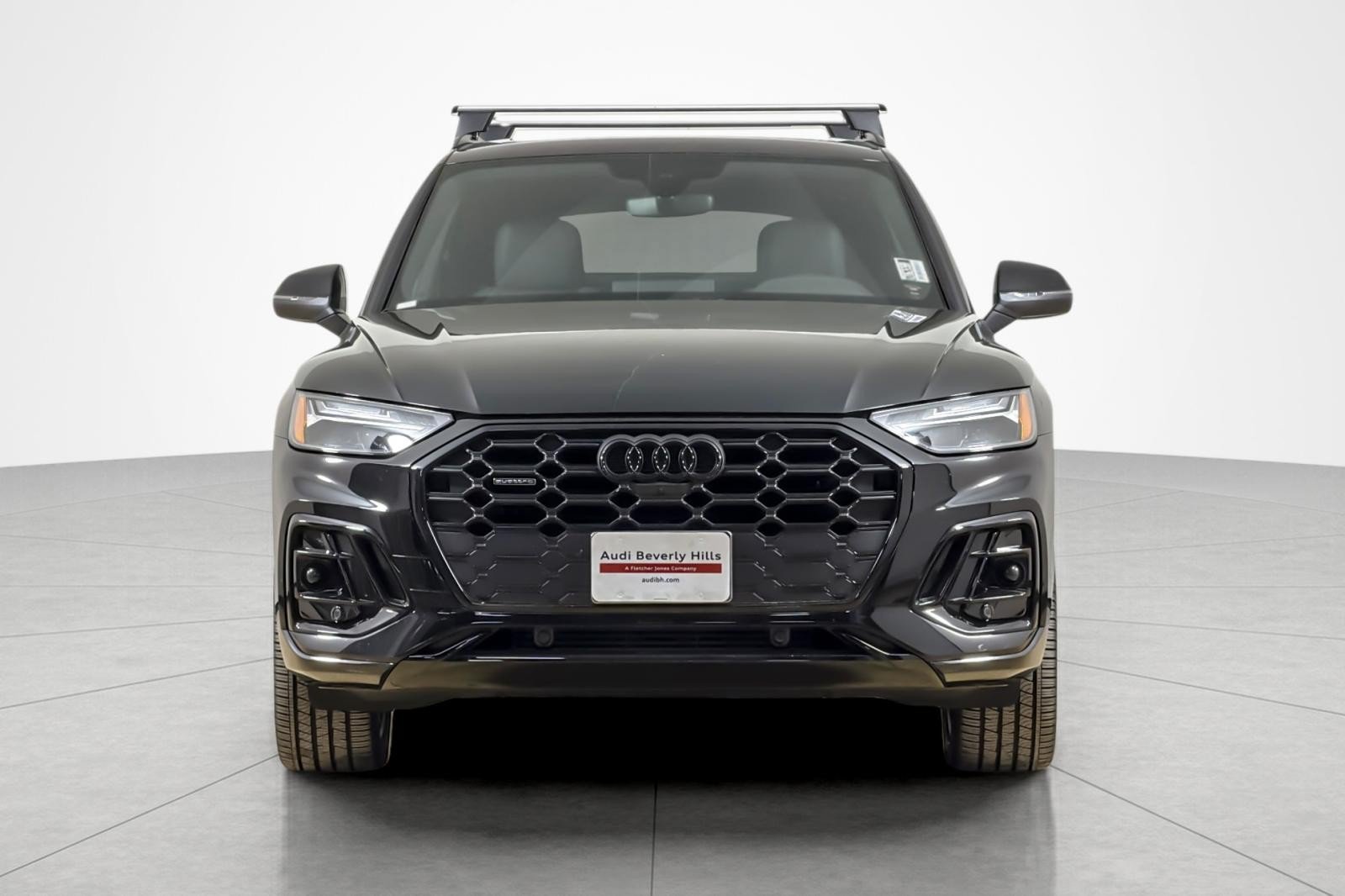 Used 2025 Audi Q5 2.0T Premium Plus w/ Premium Plus Package AWD/4WD image 8