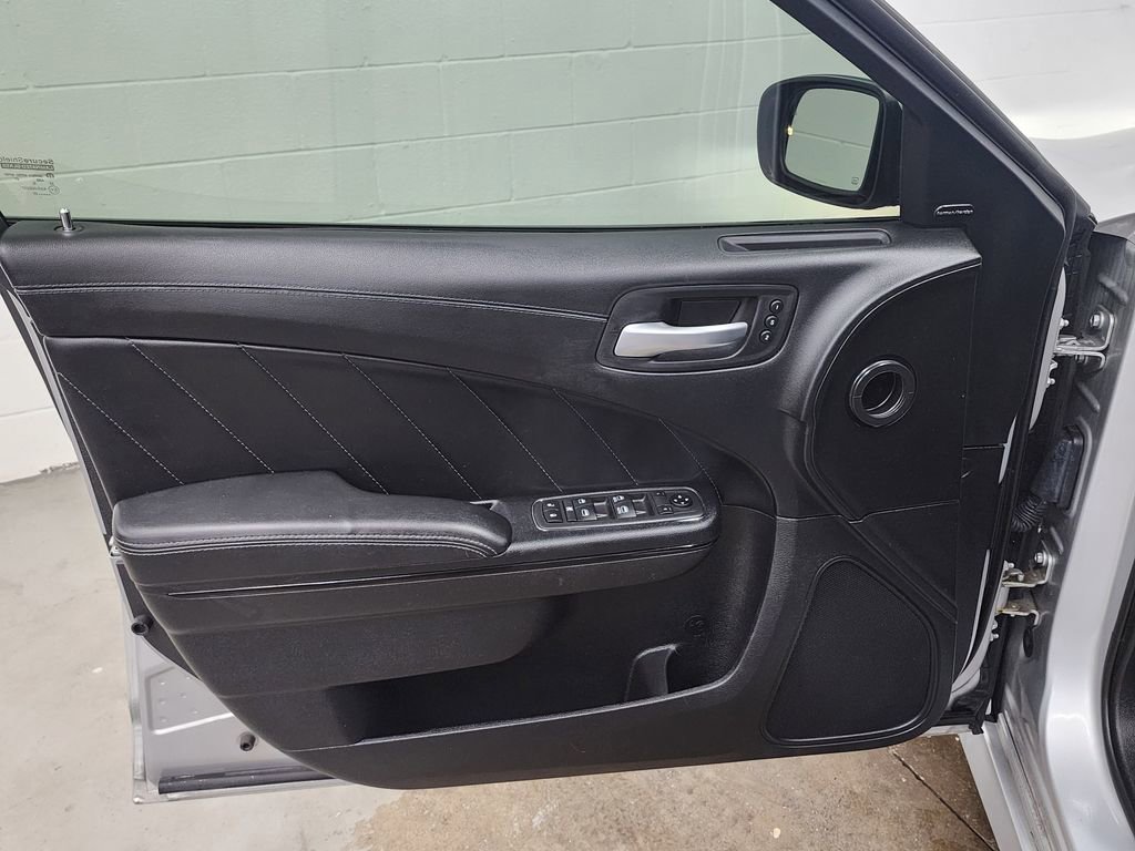 Used 2020 Dodge Charger R/T w/ Daytona Edition Group image 9