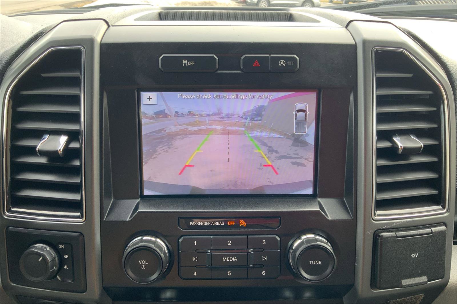 Used 2019 Ford F150 XLT w/ Trailer Tow Package AWD/4WD image 32