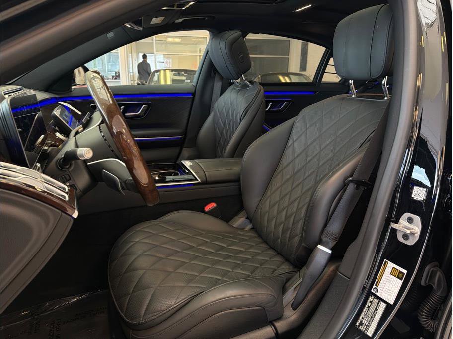 Used 2024 Mercedes-Benz S 580 4MATIC Sedan image 23