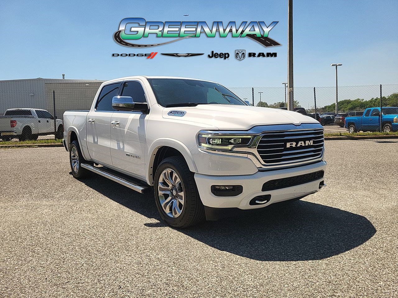 Used 2021 RAM 1500 Limited w/ Body Color Bumper Group AWD/4WD image 1