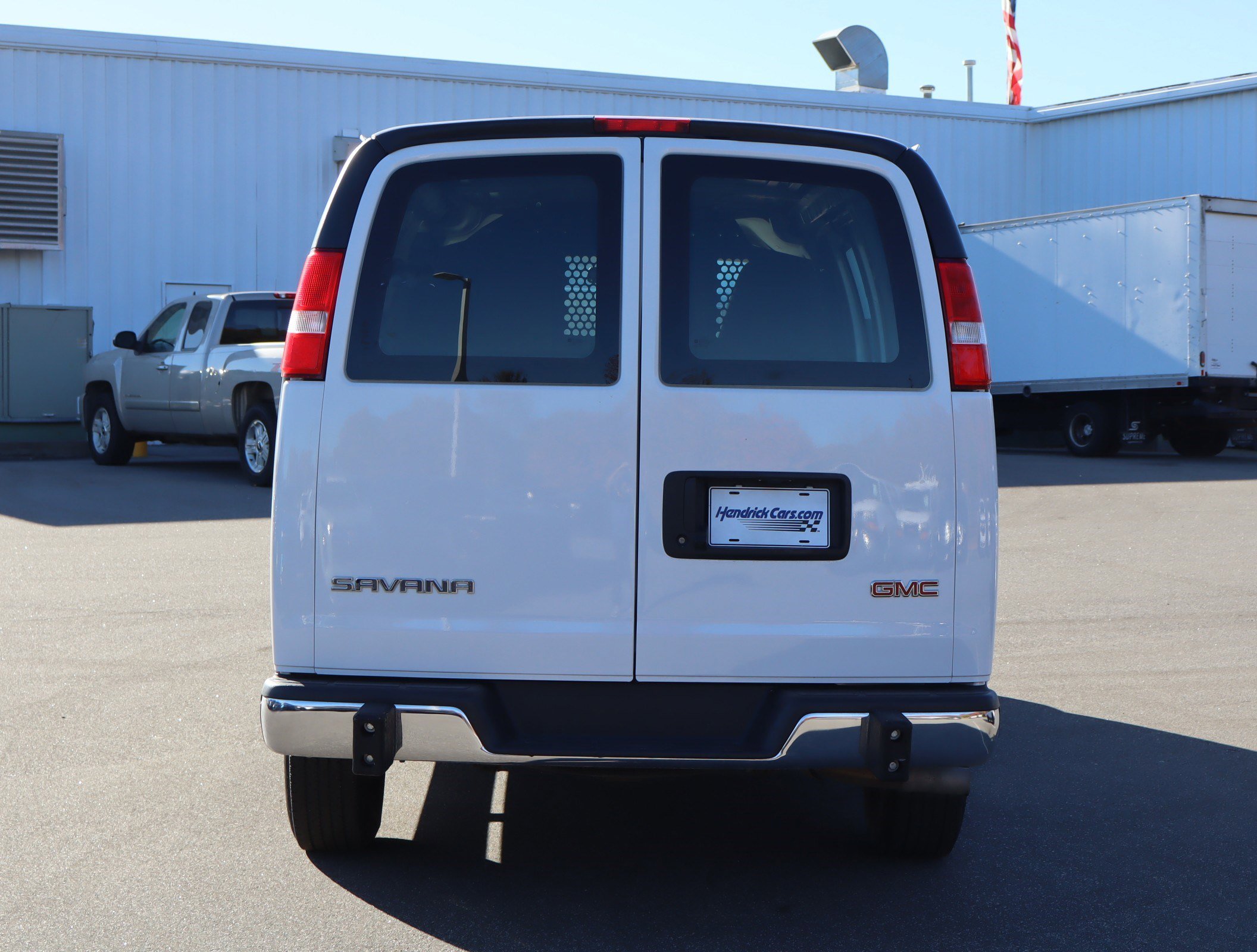 Used 2024 GMC Savana 2500 w/ Driver Convenience Package image 8
