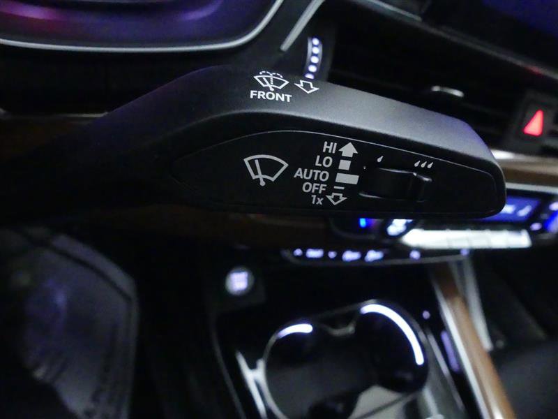 Used 2023 Audi A4 2.0T Premium w/ Convenience Package image 19