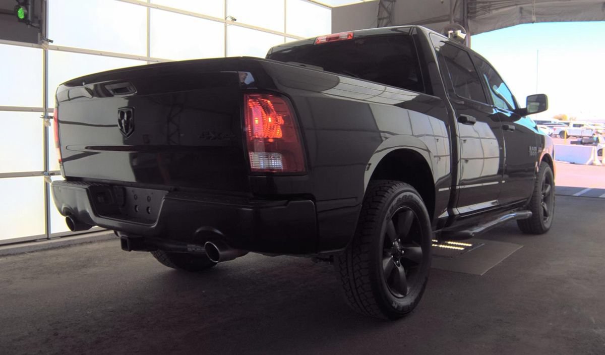 Used 2016 RAM 1500 Express w/ Black Ram 1500 Express Group AWD/4WD image 5