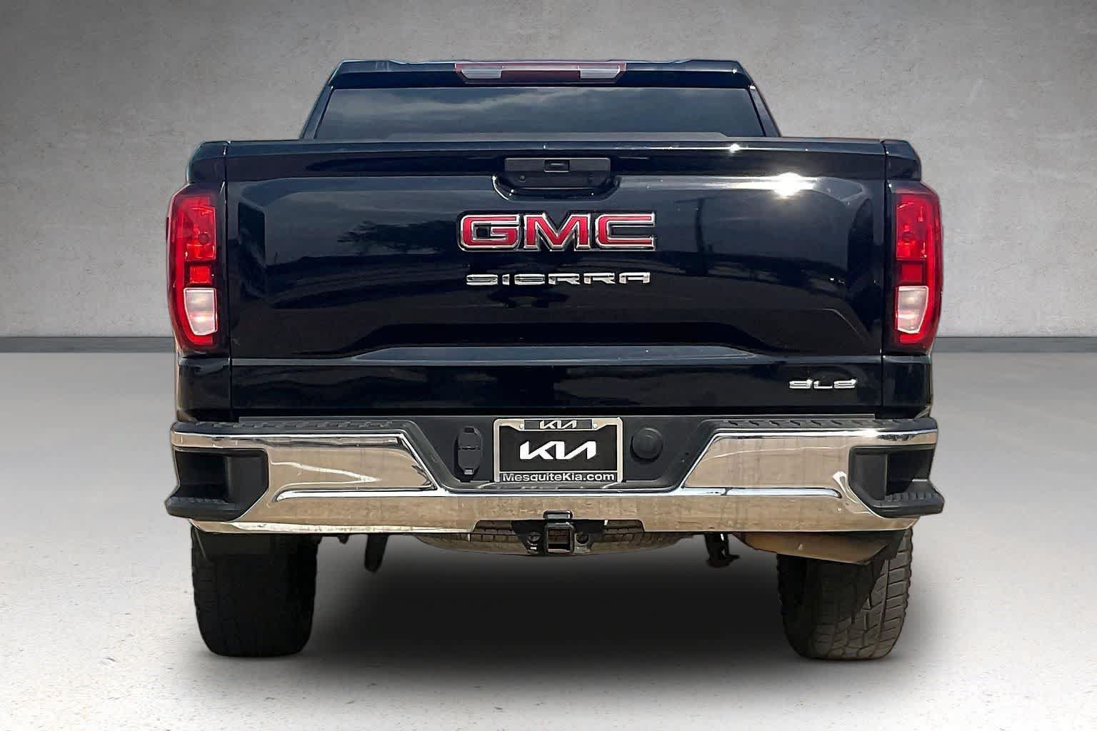 Used 2019 GMC Sierra 1500 SLE w/ SLE Value Package AWD/4WD image 5