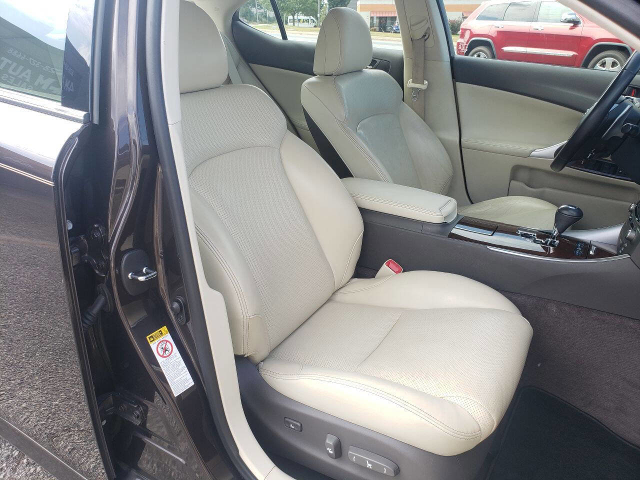 Used 2012 Lexus IS 250 AWD image 9