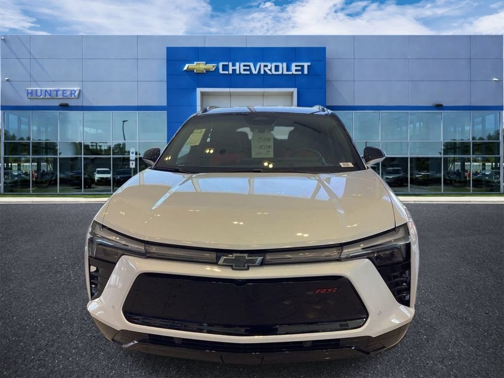 New 2026 Chevrolet Blazer EV RS w/ Super Cruise Package FWD image 3