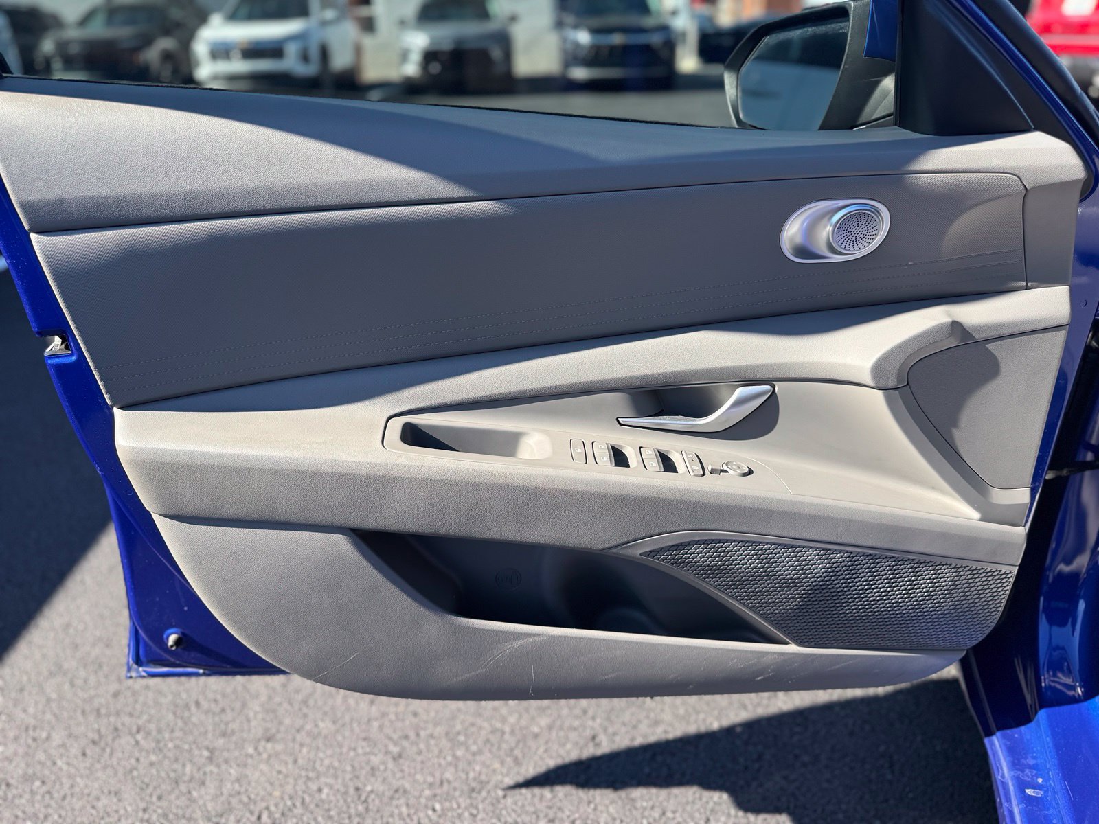 Used 2024 Hyundai Elantra SEL FWD image 11