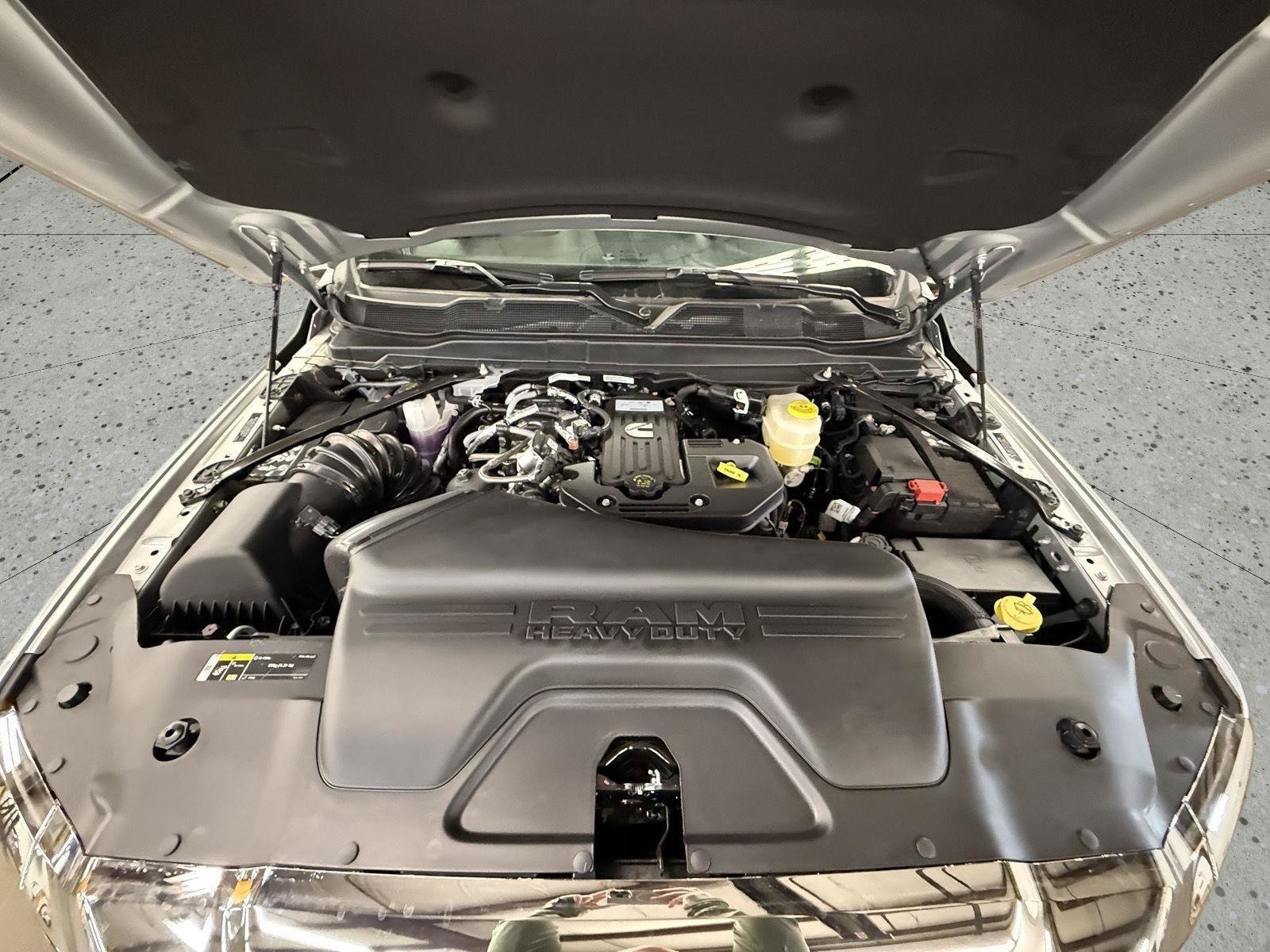 New 2026 RAM 2500 Tradesman AWD/4WD image 42